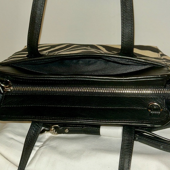 🦓 Coach Taylor Zebra Bette Mini Tote Crossbody Purse - Picture 6 of 6